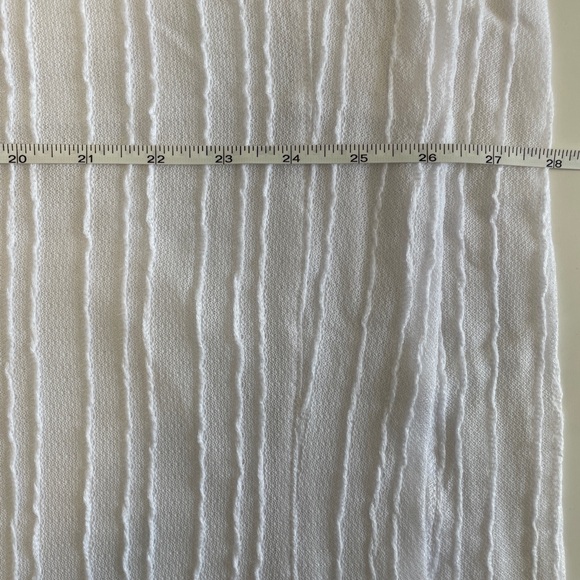 NWT Lightweight Hacci Hoodie Sweater White - Picture 10 of 10